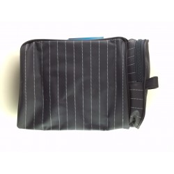 Pochette Impermeabile Imbottita Con Cerniera 