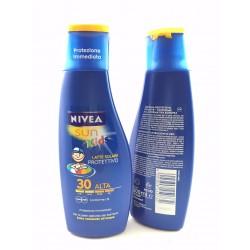 Latte Solare Nivea Sun Kids Protezione 30 Alta 200ml Extra Restistente All'Acqua